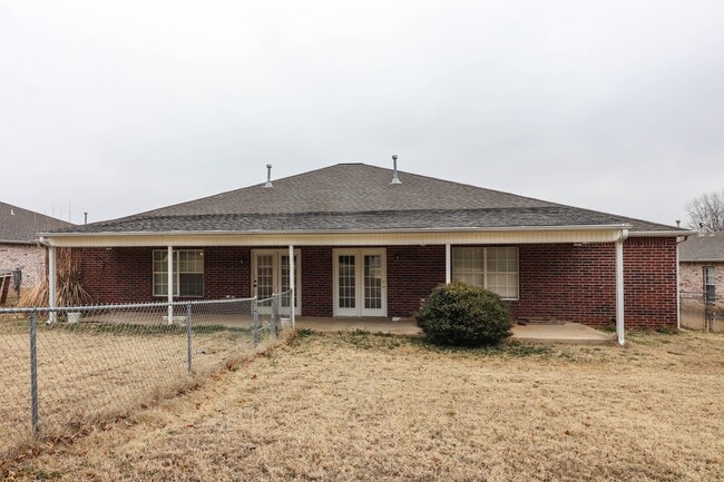 Building Photo - Babcock - 5104 - 5106 (CF*)