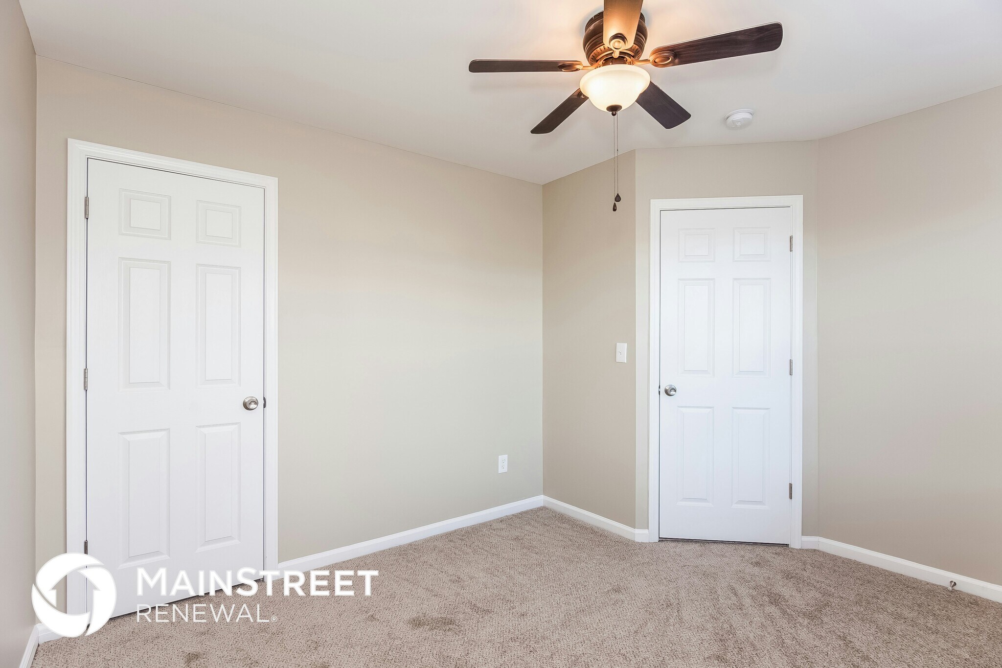 Building Photo - 222 Water Ridge Ave