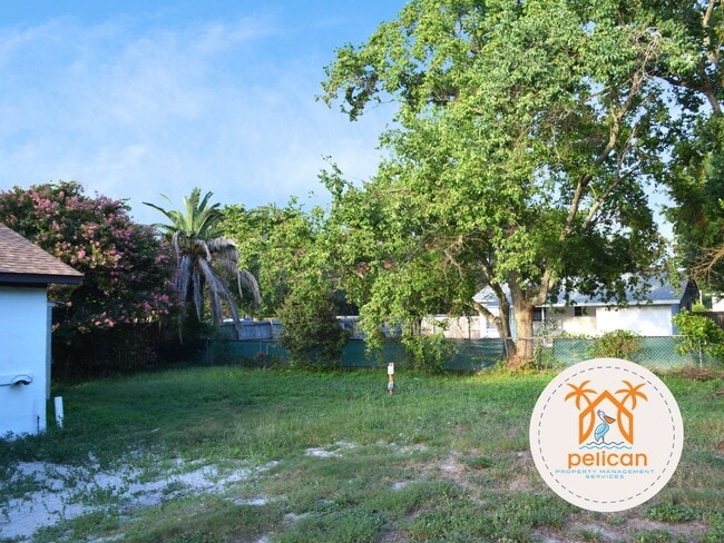 Building Photo - Charming 3-Bedroom Home Just Minutes from ...