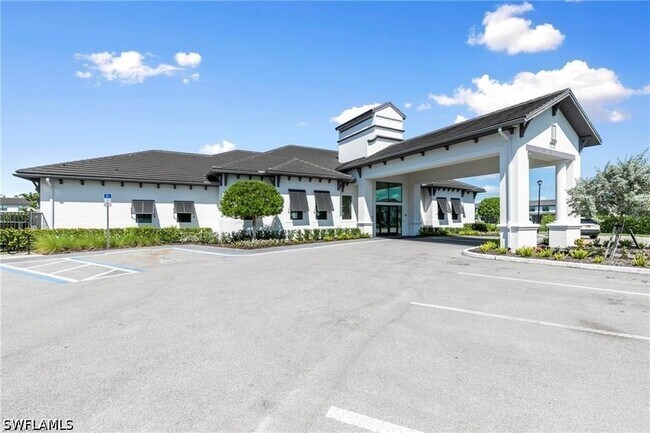 Building Photo - 7576 Carnegie Way