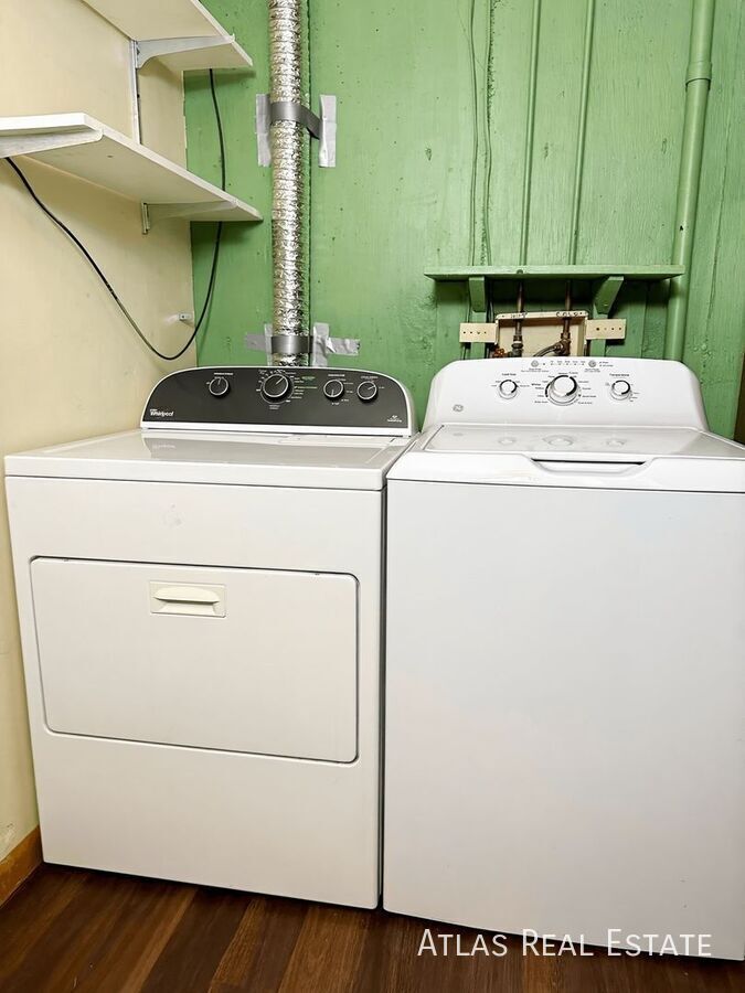 Building Photo - 1309 Browning Ave