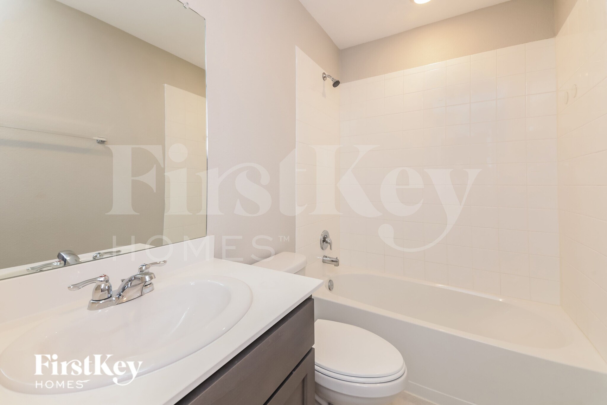 Building Photo - 3370 Everly Dr