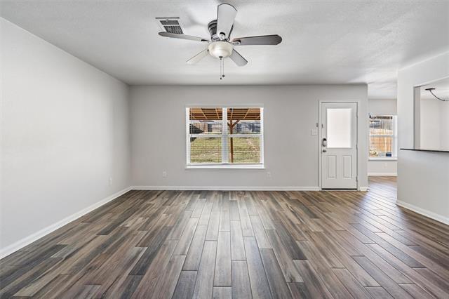 Building Photo - 188 Dodge City Trail