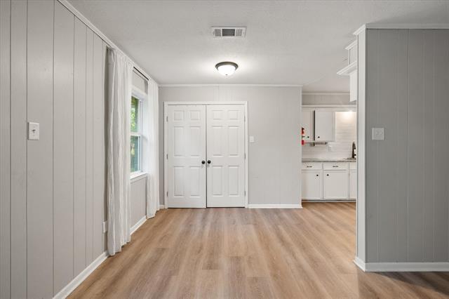 Building Photo - 2604 Fairmont Cir