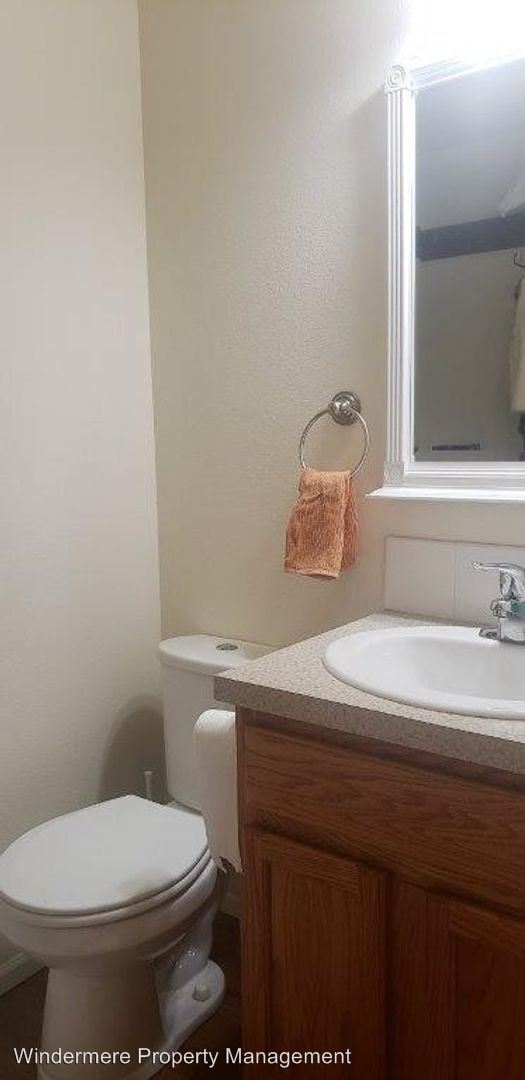 Building Photo - 7737 Blarney Stone Pl
