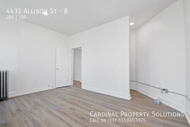 Building Photo - Charming & Modern 2-Bedroom Apartment | Av...