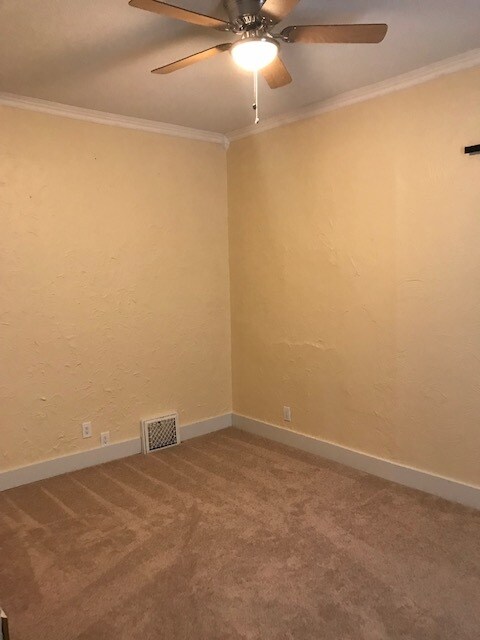 Building Photo - 918 South Westnedge Avenue