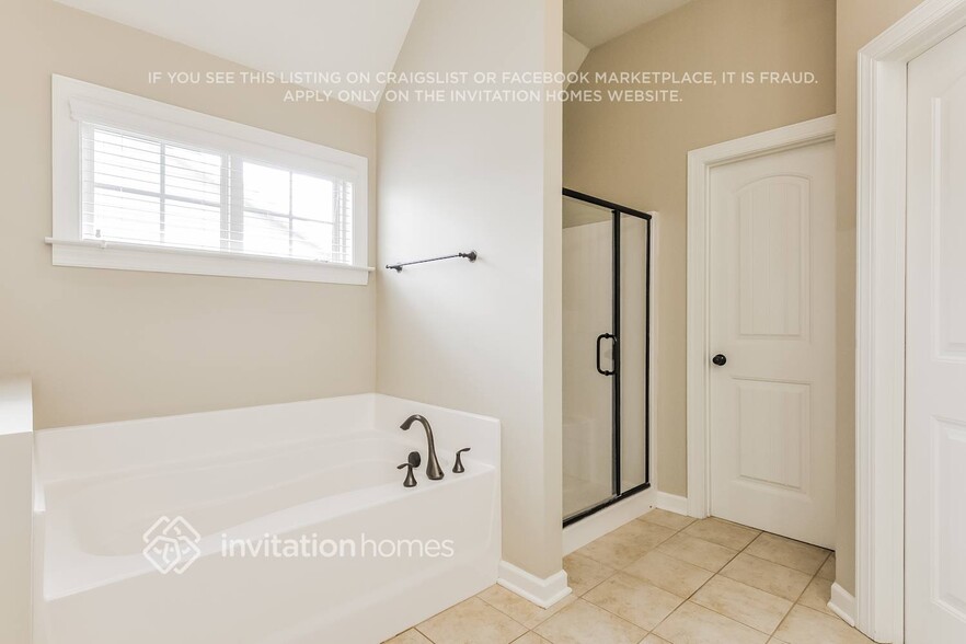 Building Photo - 85 Rolling Meadows Dr