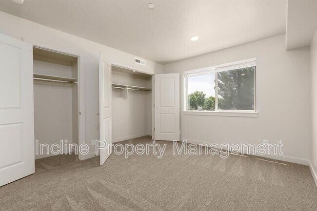 Building Photo - 6159 Winding Wy
