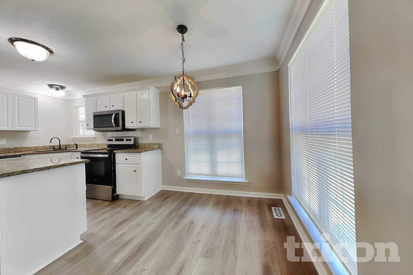 Building Photo - 4159 Eagle Nest Dr