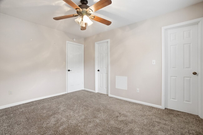 Building Photo - 639 Mill Landing Rd