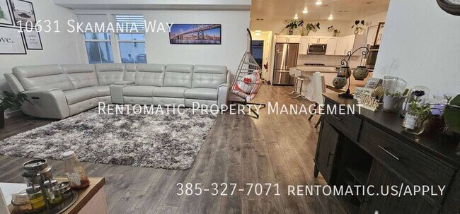 Building Photo - 10631 Skamania Wy