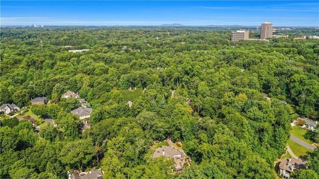 Building Photo - 5265 Peachtree Dunwoody Rd NE