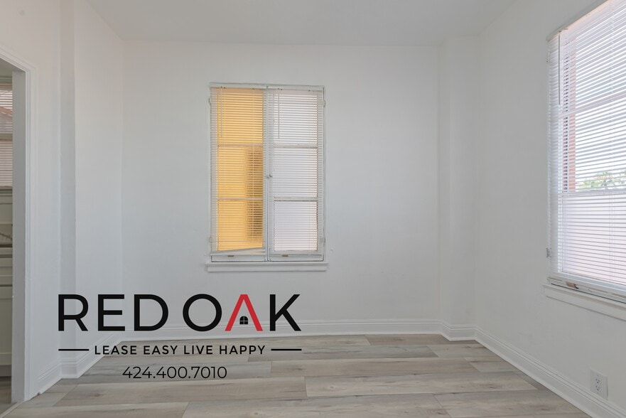 Building Photo - 3471 5th St