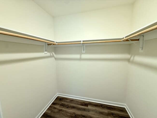 Building Photo - 103 Oakwood Meadows Dr