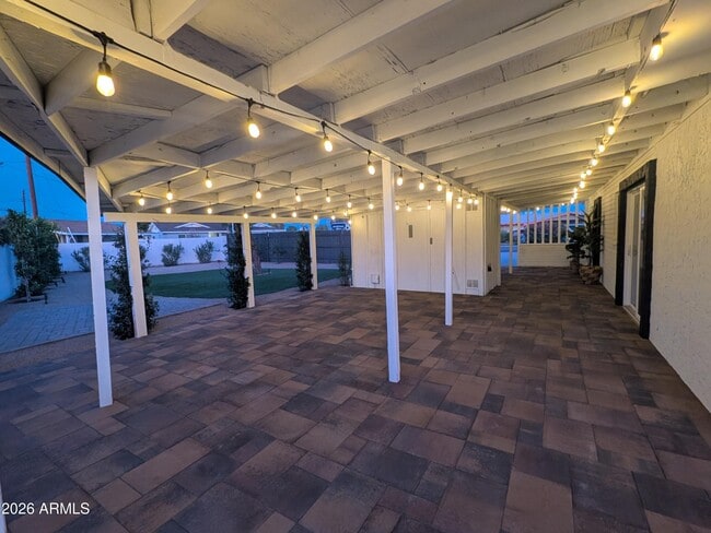 Building Photo - 7802 E Kimsey Ln