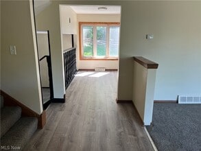 Building Photo - 14741 Indian Creek Dr