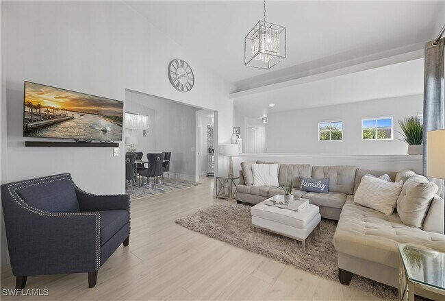 Building Photo - 5873 3 Iron Dr