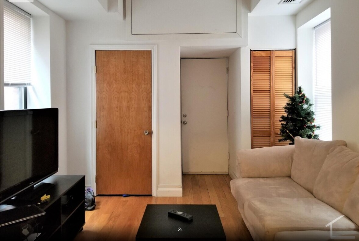 Building Photo - 66 Louis Prang St