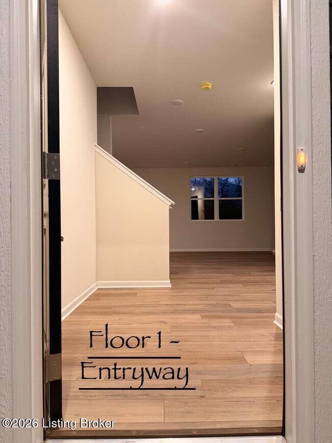 Building Photo - 2019 Lyndon Green Cir