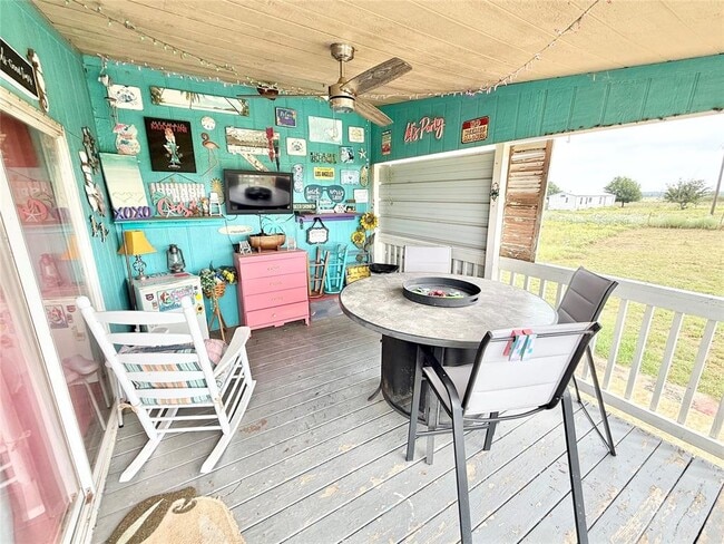 Building Photo - 20613 E County Rd 156