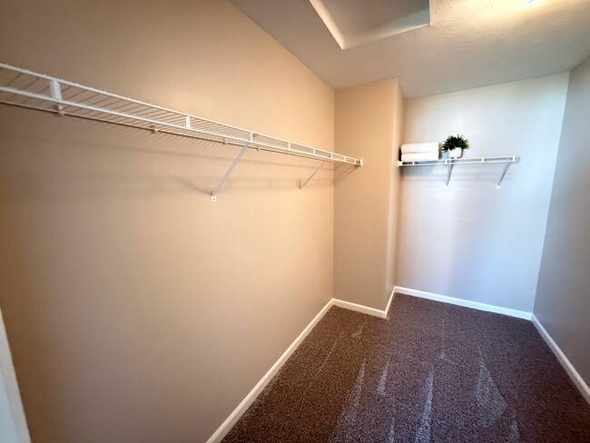 Building Photo - Black Hills Dr.