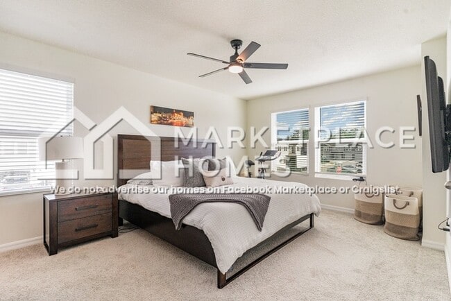 Building Photo - 6687 SW 81st Lp