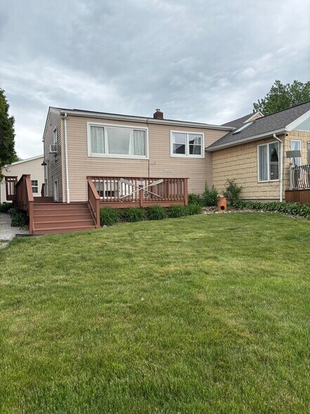 Building Photo - 4814 Whyem Dr