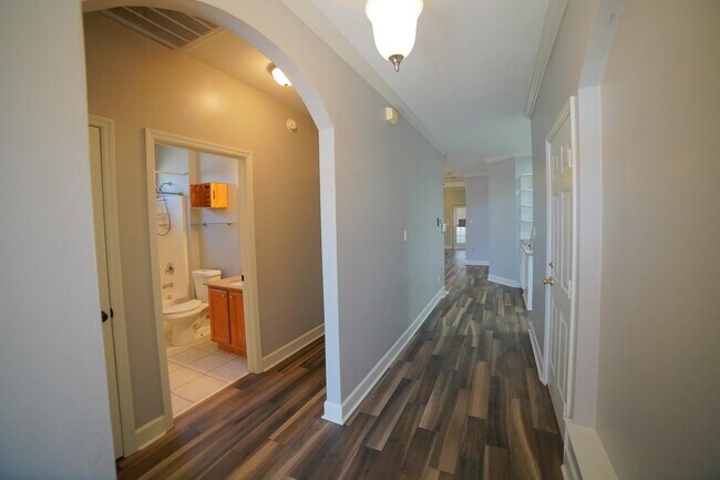 Building Photo - 5434 Hampton Hill Cir