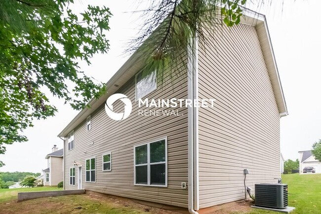 Building Photo - 4 Bedroom Pet-Friendly Home in Douglasville, GA with Main Street Renewal