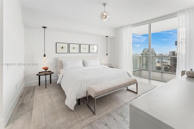 Building Photo - 450 Alton Rd