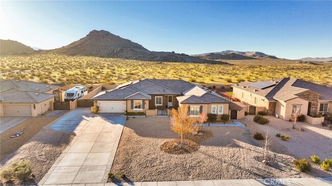 Building Photo - 17066 Takipi Rd