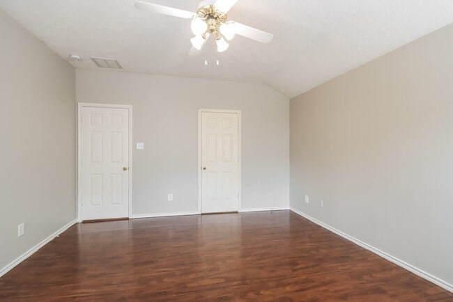 Building Photo - 5506 Timber Quail Dr