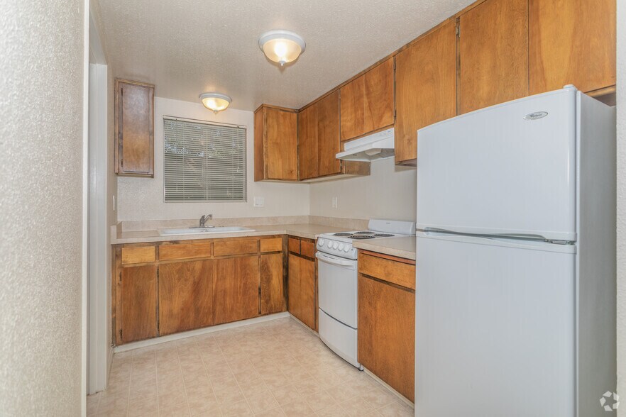 Westpark Plaza 920 W 4th Ave Chico CA 95926 Apartment Finder