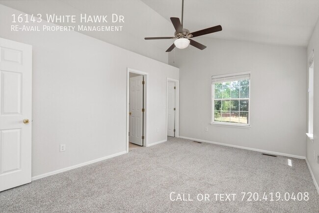 Building Photo - 16143 White Hawk Dr
