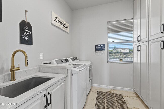 Building Photo - 17102 E Las Piedras Wy