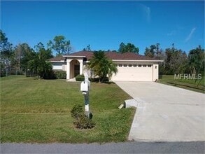 Building Photo - 3-Bedroom, 2-Bathroom Home in Kissimmee