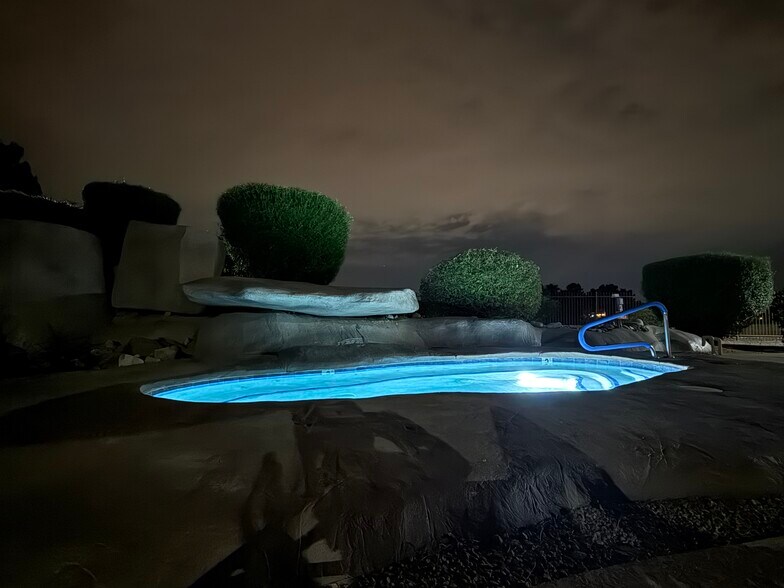 Views while enjoying hot tub - 12212 N Paradise Village Pky S