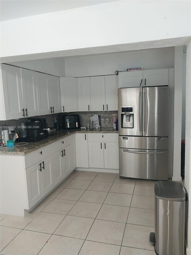 Building Photo - 2034 NW 93rd St