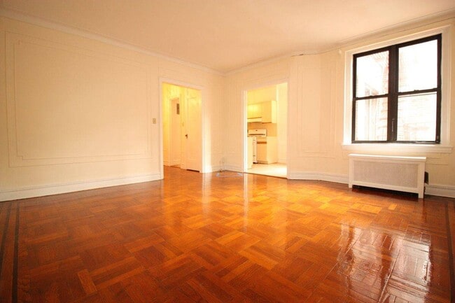 Building Photo - 128 Marine Ave