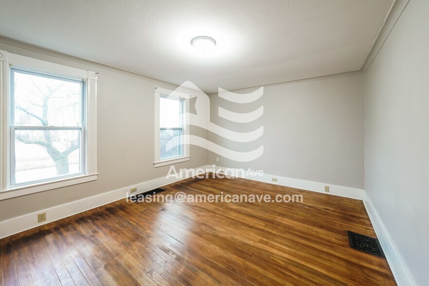 Building Photo - 104 Post Ave