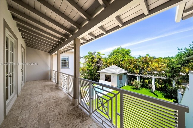 Building Photo - 7745 SW 54th Ave