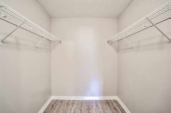 Building Photo - Beautiful 3/3 w/ 2 Car Garage in Gated Vil...