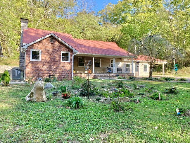 Building Photo - 3979 Lem Davis Rd