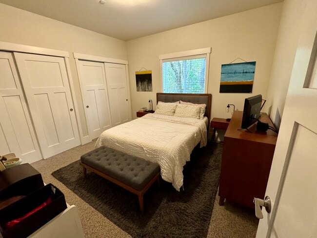 Building Photo - 1207 14th St