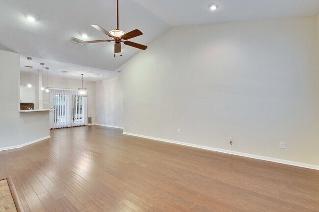 Building Photo - 1706 Pheasant Roost