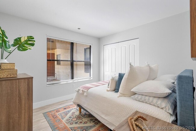 Building Photo - 13095 Belhaven Ct