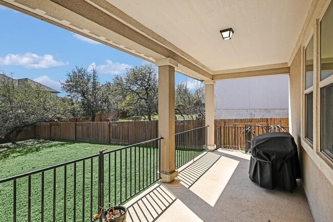 Building Photo - 5321 Del Dios Way
