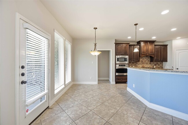 Building Photo - 27707 Lodgemist Ct