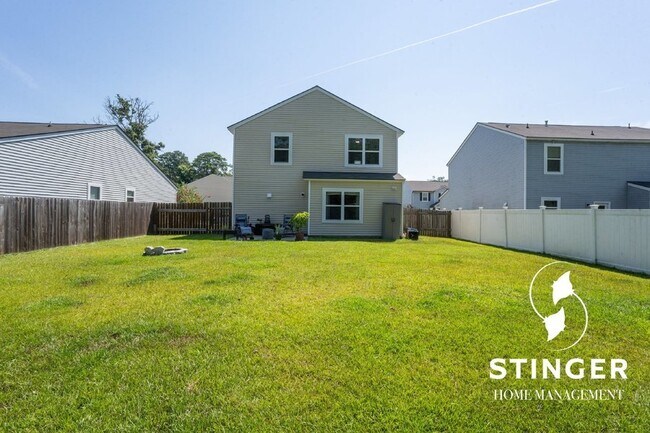 Building Photo - 6 Kiawah Dr